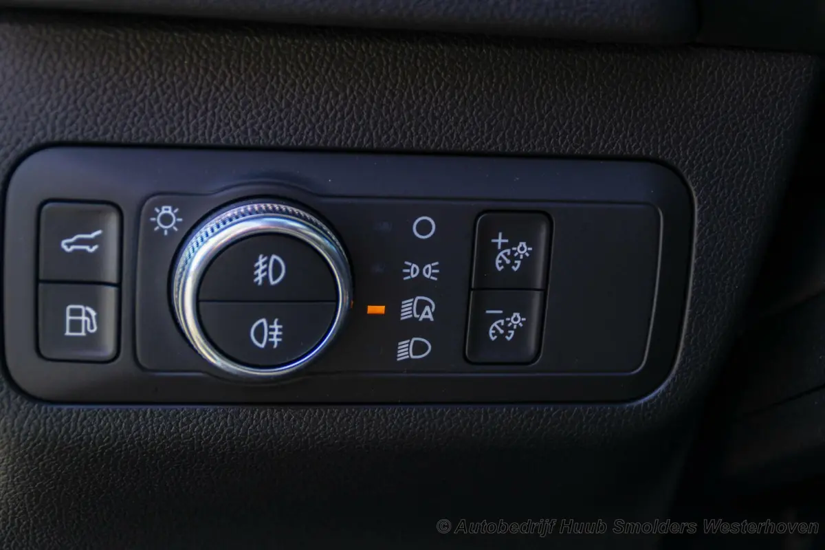 2.5 PHEV e-CVT ST-Line X