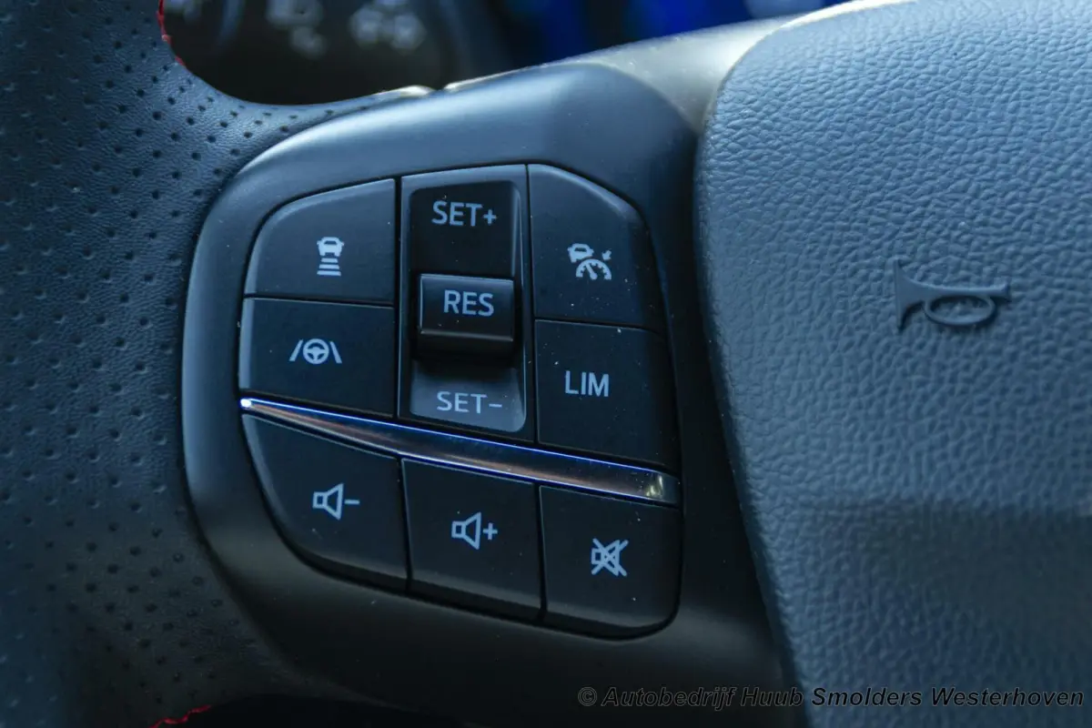 2.5 PHEV e-CVT ST-Line X