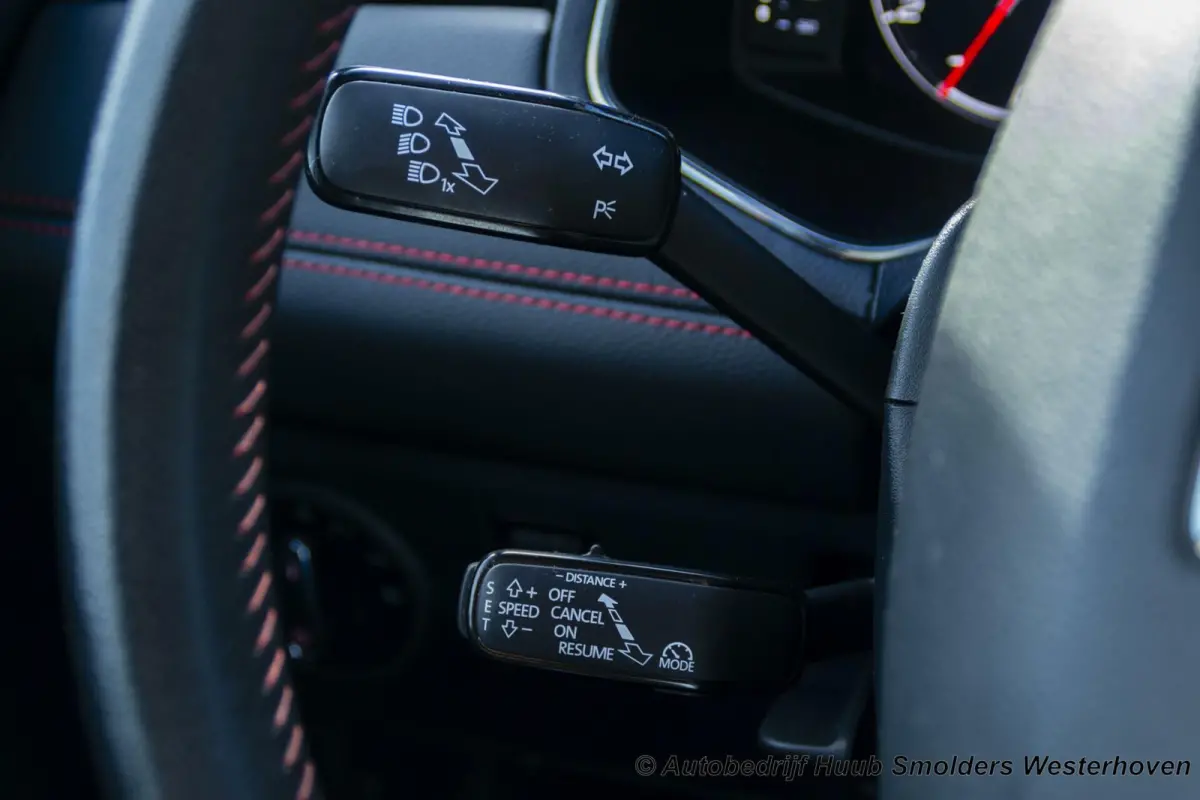 1.0 TSI FR Business Intense Plus