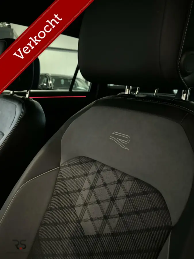 1.4 TSI eHybrid R-Line Buss.+ | Navi | LED | ACC | Camera | PDC | DAB | Virtual Cockpit | Trekh. |