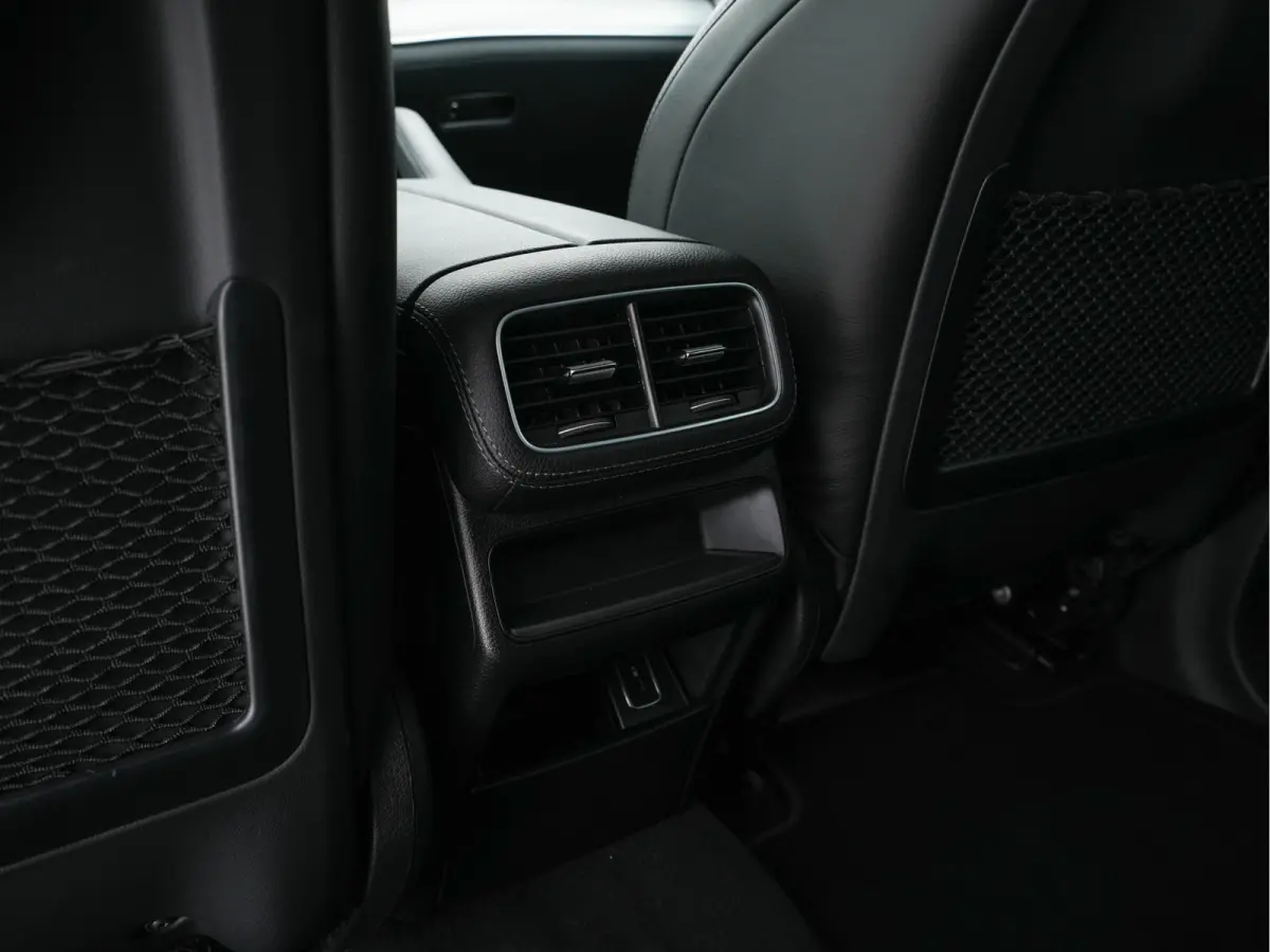 350 de AMG-Line Premium 4MATIC (Plug-in) (INCL-BTW) *LEATHER | BURMESTER-AUDIO | FULL-LED | WIDESCREEN-COCKPIT | AMBIENTLIGHT | NAVI-FULLMAP | HEATED-SPORTSEATS | DAB | SHIFTPADDLES | PRIVAC