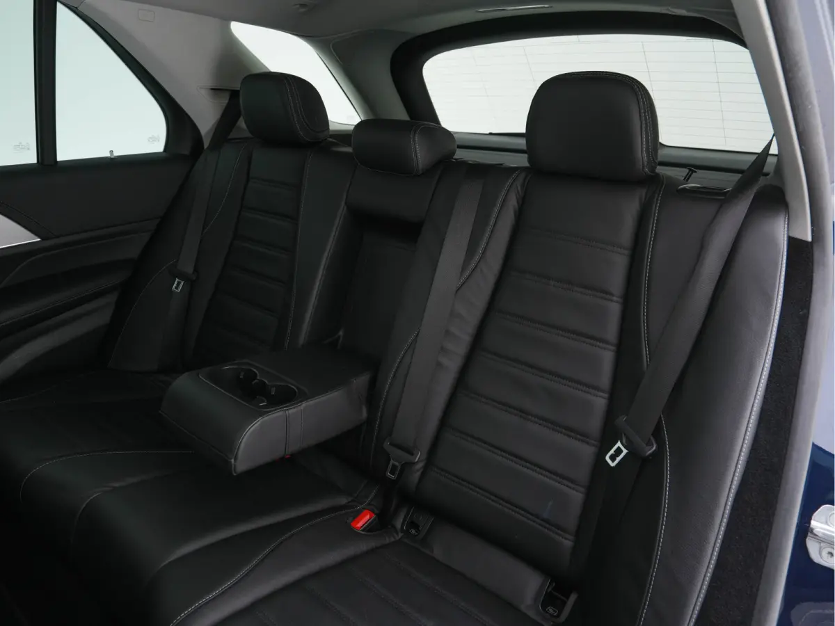 350 de AMG-Line Premium 4MATIC (Plug-in) (INCL-BTW) *LEATHER | BURMESTER-AUDIO | FULL-LED | WIDESCREEN-COCKPIT | AMBIENTLIGHT | NAVI-FULLMAP | HEATED-SPORTSEATS | DAB | SHIFTPADDLES | PRIVAC