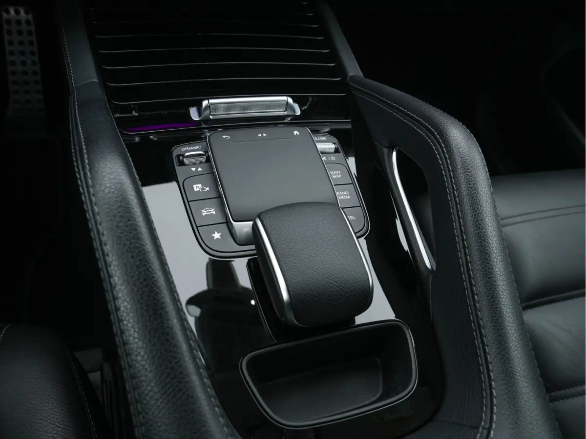 350 de AMG-Line Premium 4MATIC (Plug-in) (INCL-BTW) *LEATHER | BURMESTER-AUDIO | FULL-LED | WIDESCREEN-COCKPIT | AMBIENTLIGHT | NAVI-FULLMAP | HEATED-SPORTSEATS | DAB | SHIFTPADDLES | PRIVAC