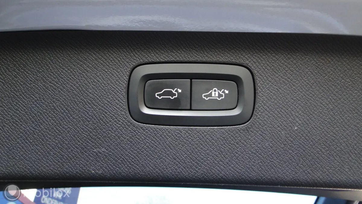 2.0 T6 AWD Momentum, 2016