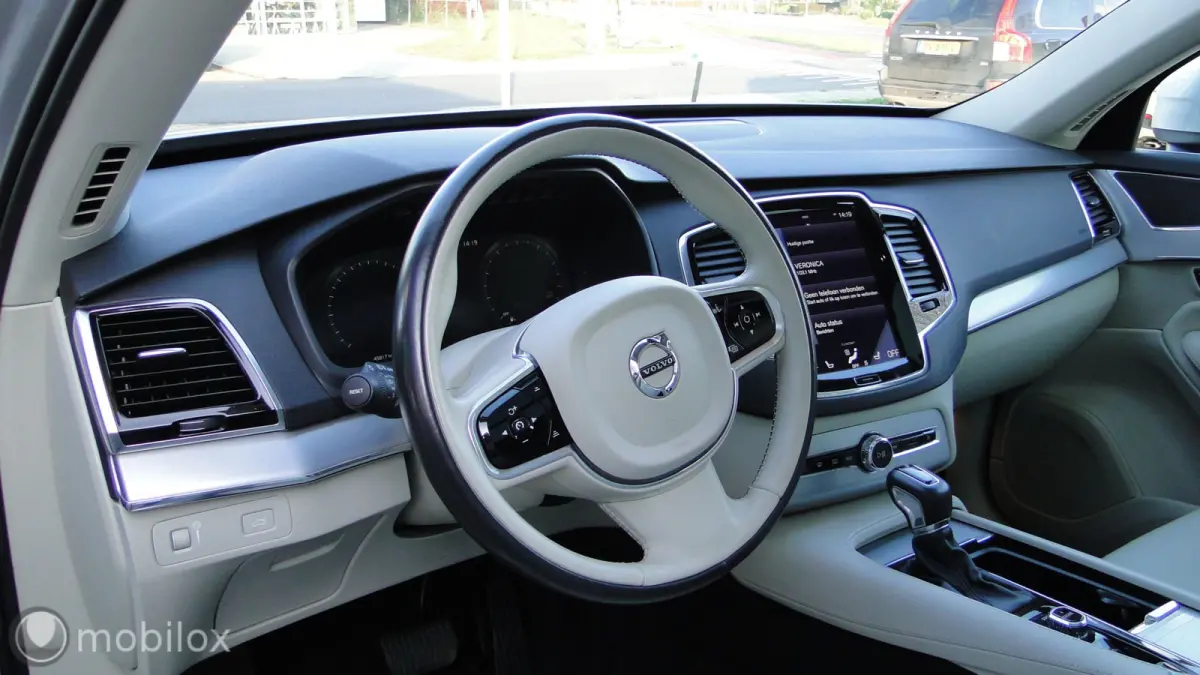 2.0 T6 AWD Momentum, 2016