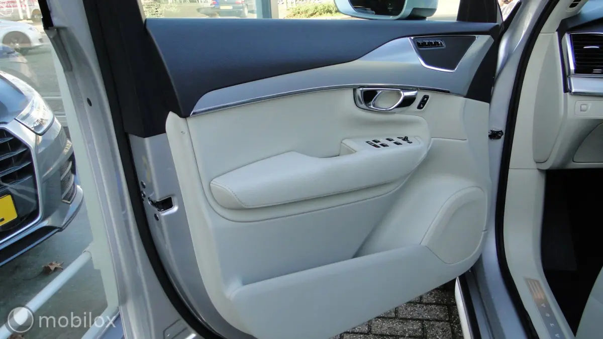 2.0 T6 AWD Momentum, 2016
