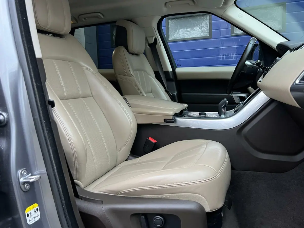 2.0 P400e SE