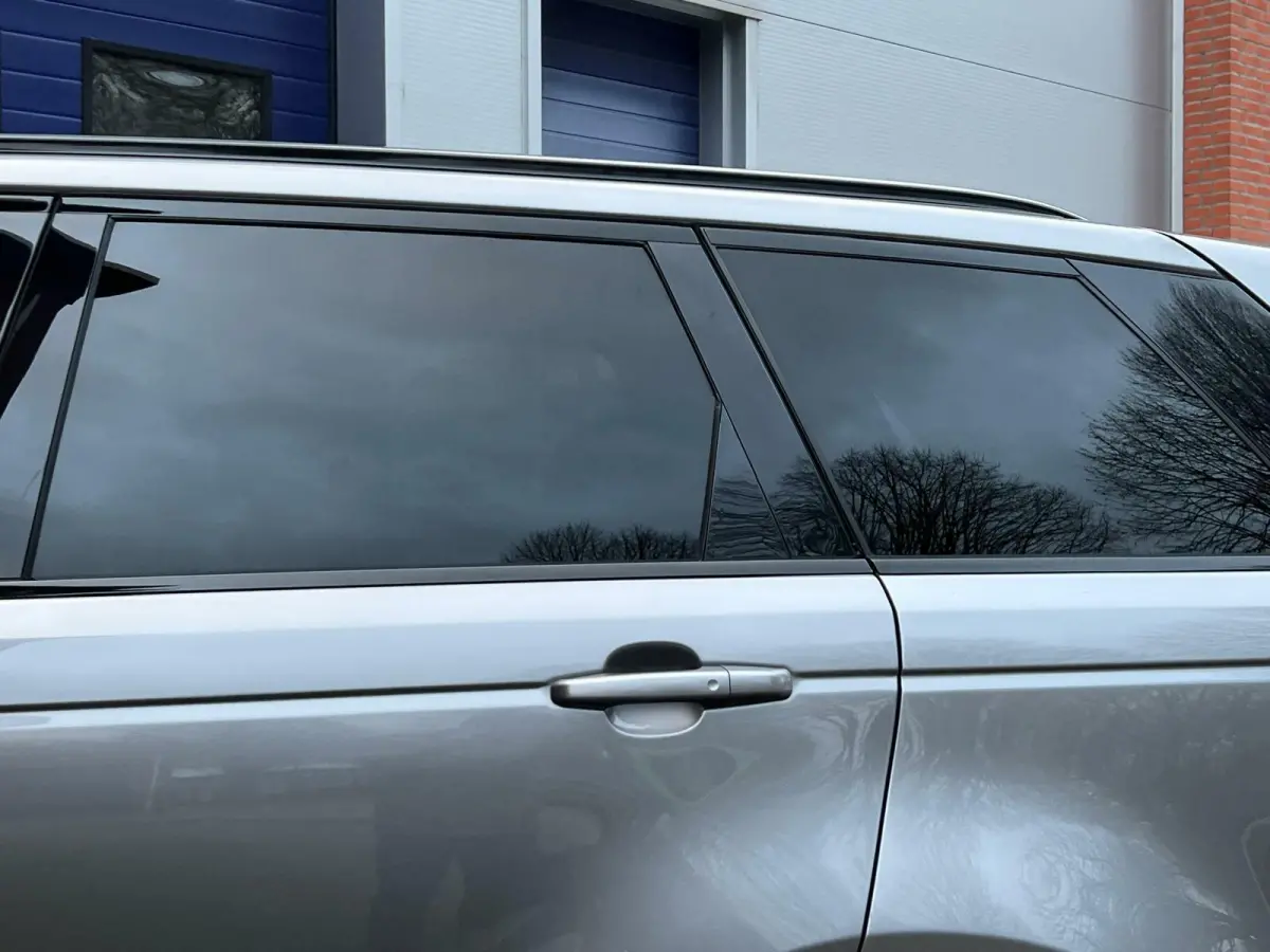 2.0 P400e SE