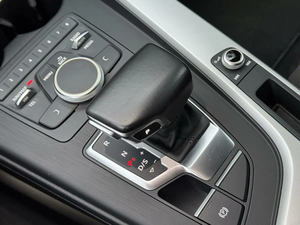 2.0 TFSI 190pk AUTOMAAT,ultra Pro Line,Gr.Navi,Clima,Cruise,Lmv,Pdc,