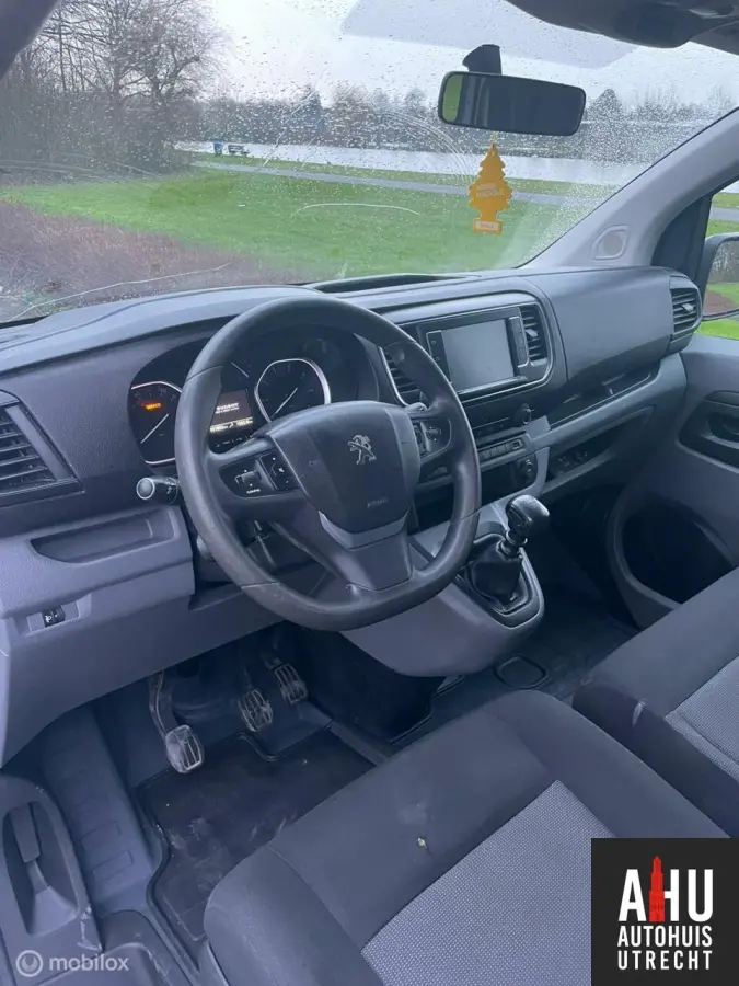 Bestel 231S 2.0 BlueHDI 120 Premium