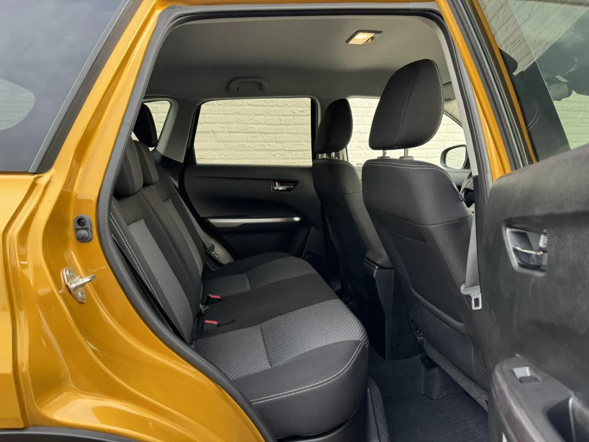 1.4 Boosterjet Select Smart Hybrid Camera Dodehoek Adaptieve cruise Clima Verwarmde stoelen
