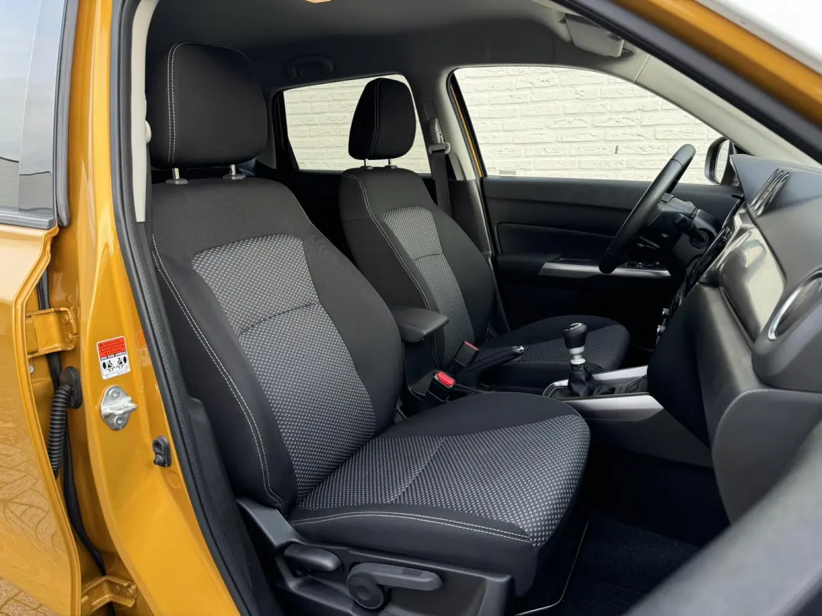 1.4 Boosterjet Select Smart Hybrid Camera Dodehoek Adaptieve cruise Clima Verwarmde stoelen