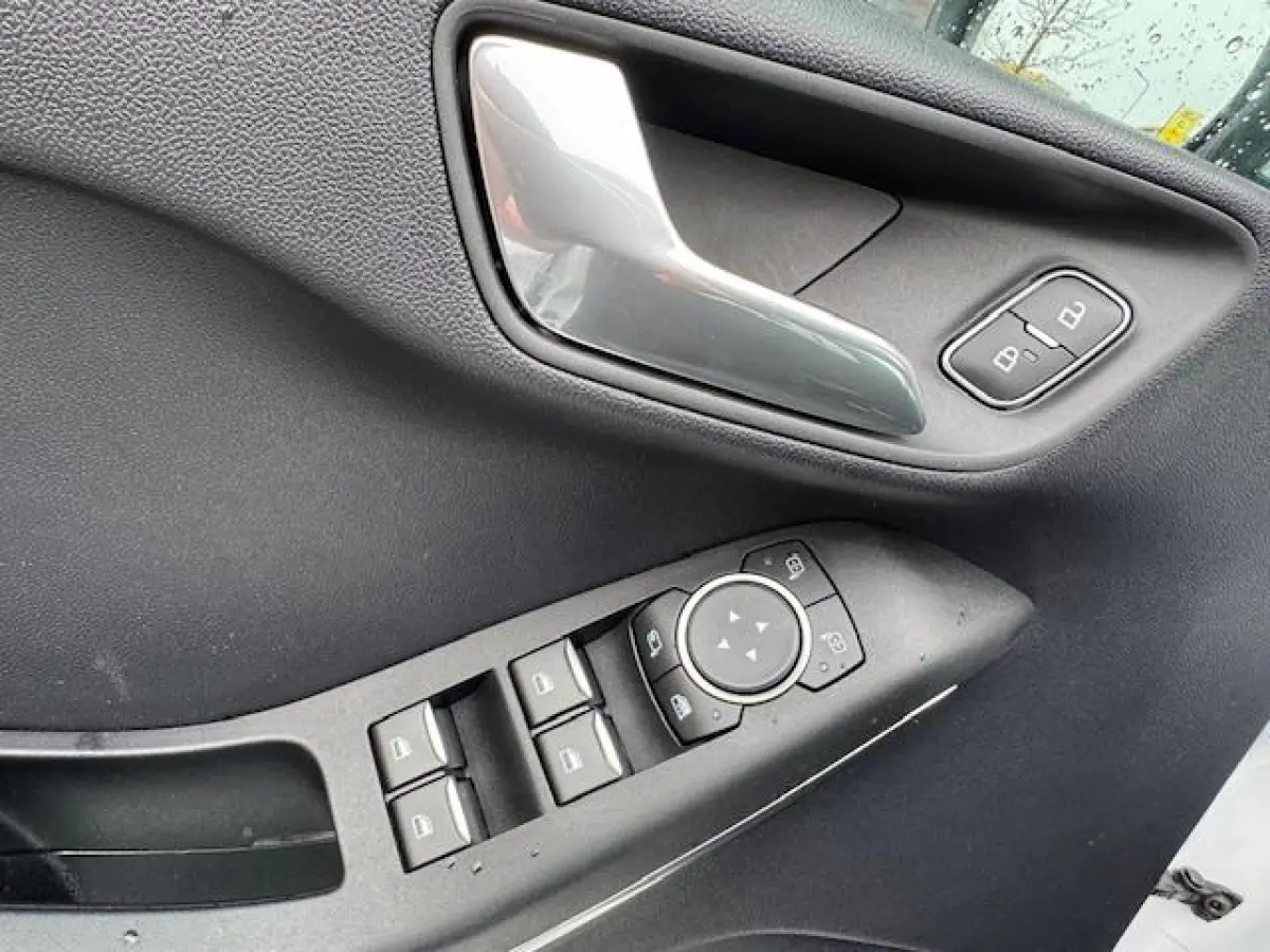 1.0 EcoBoost ST-Line X