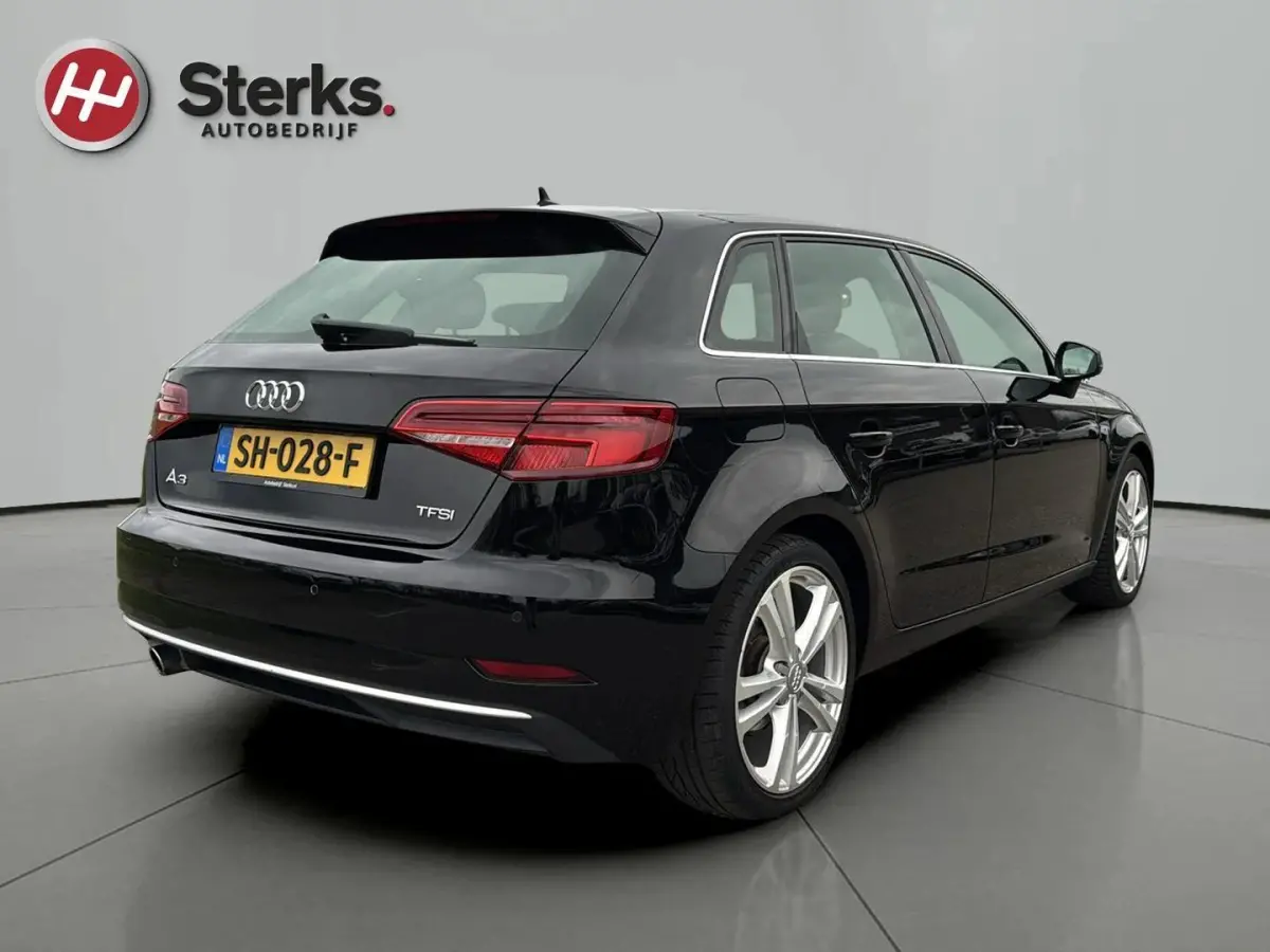 1.0 TFSI Sport Lease Edition LED VERL. NAVI 18"lm velgen