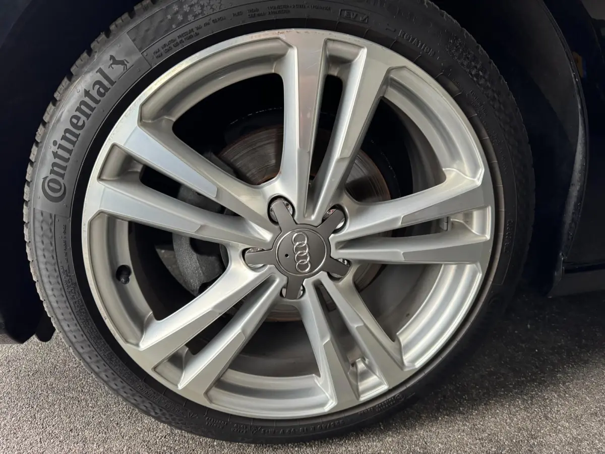 1.0 TFSI Sport Lease Edition LED VERL. NAVI 18"lm velgen
