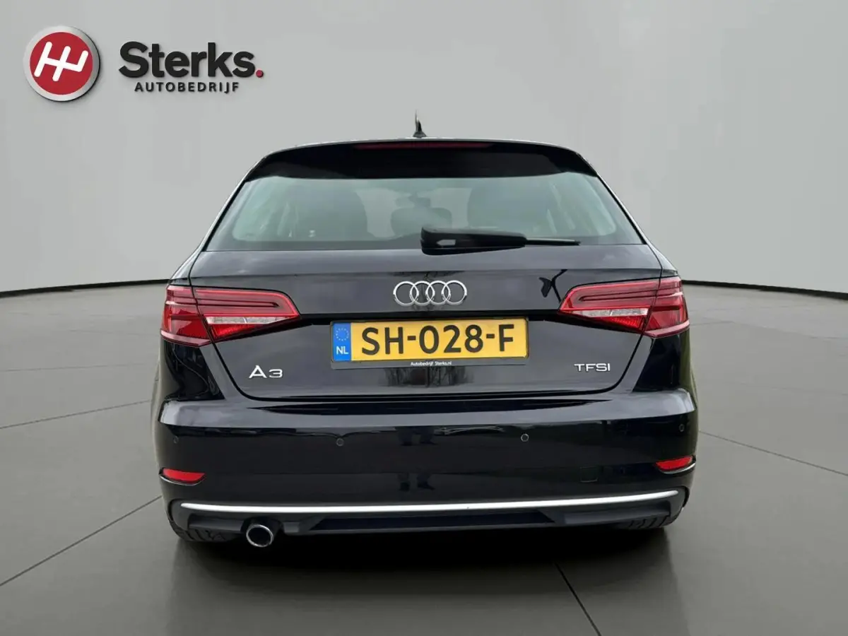 1.0 TFSI Sport Lease Edition LED VERL. NAVI 18"lm velgen