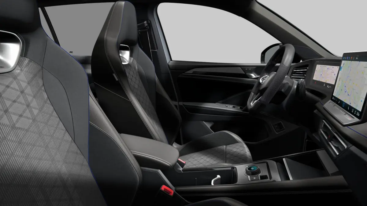 R-Line Edition - eHybrid | 'App-Connect' draadloze smartphone integratie | Afstandscontrolesysteem (Front Assist) | Black Style Pakket