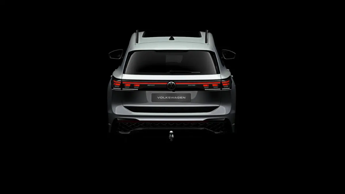 R-Line Edition - eHybrid | 'App-Connect' draadloze smartphone integratie | Afstandscontrolesysteem (Front Assist) | Black Style Pakket