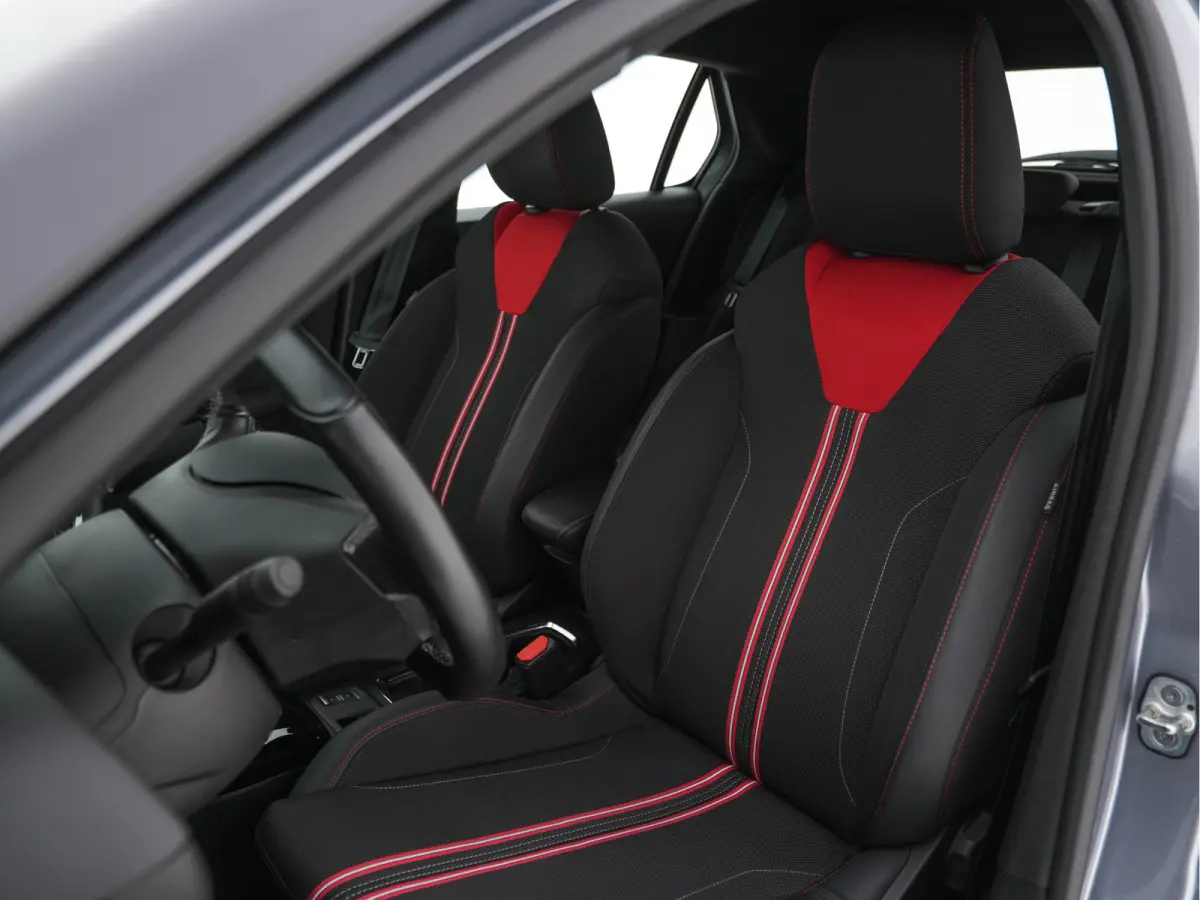 GS-Line Bitter-Edition 50 kWh [ 3-Fase ] (INCL-BTW) Aut.* HEATPUMP | LEATHER-MICROFIBRE | ADAPTIVE-CRUISE | CARPLAY | CCS-FASTLOADER | FULL-LED | HEATED-SPORTSEATS | DAB+ | ECC | LANE-ASSIST