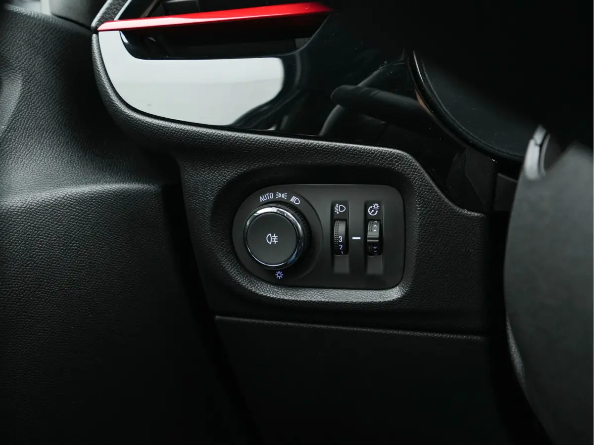 GS-Line Bitter-Edition 50 kWh [ 3-Fase ] (INCL-BTW) Aut.* HEATPUMP | LEATHER-MICROFIBRE | ADAPTIVE-CRUISE | CARPLAY | CCS-FASTLOADER | FULL-LED | HEATED-SPORTSEATS | DAB+ | ECC | LANE-ASSIST