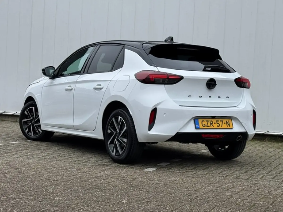 1.2 Turbo GS-Line LUXE met Groot-Navi/Camera, Climate Controle, Donker Glas, Armsteun