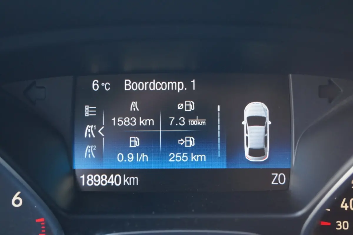 1.5 EcoBoost 120pk ST Line -NAVI-ECC-PDC-
