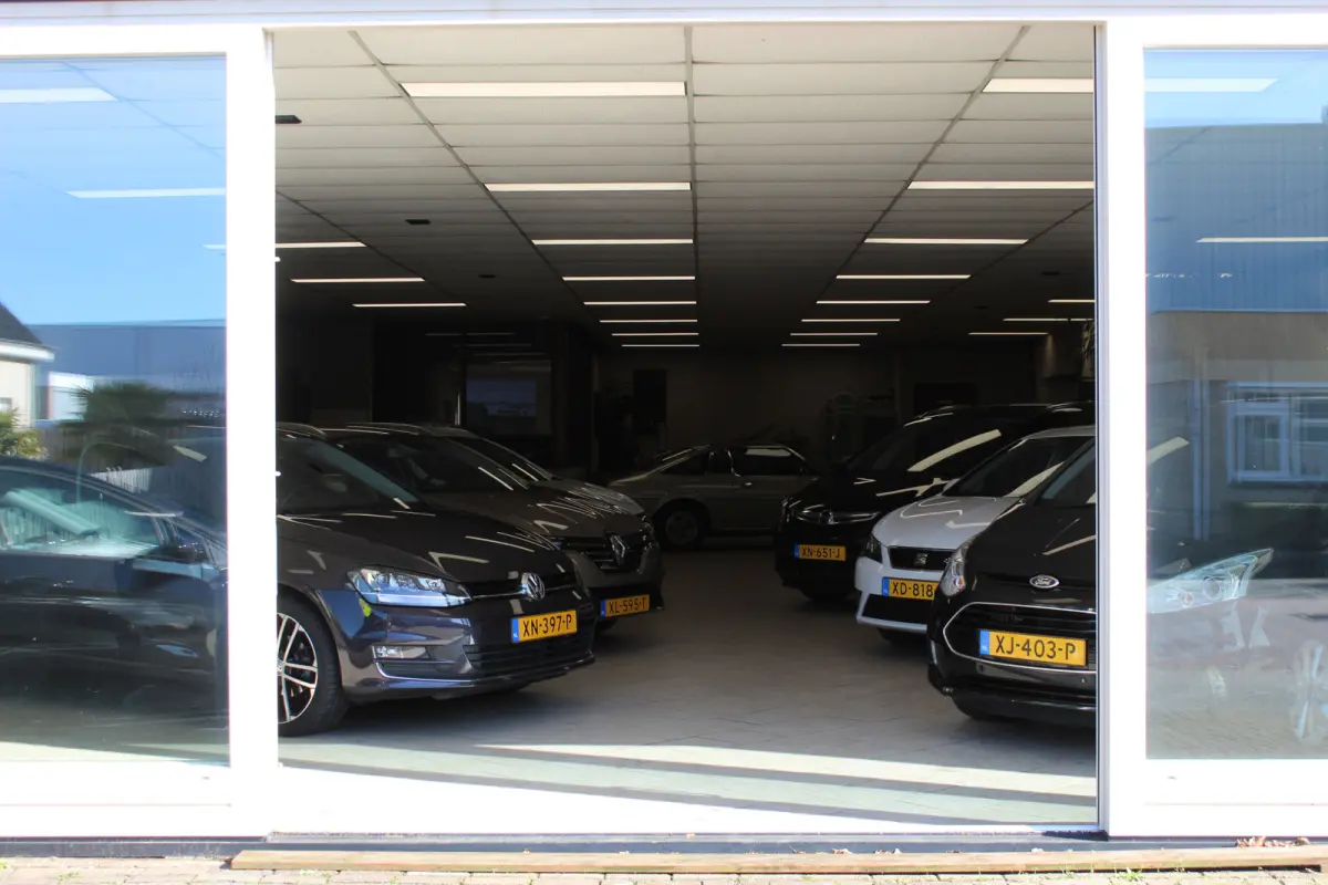 300 2.0 TDCI L2H1 Euro 6 Trend, Cruise Control, Airco, PDC V+A, Trekhaak, Prijs Is Rijklaar Ex Btw