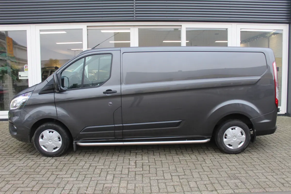 300 2.0 TDCI L2H1 Euro 6 Trend, Cruise Control, Airco, PDC V+A, Trekhaak, Prijs Is Rijklaar Ex Btw
