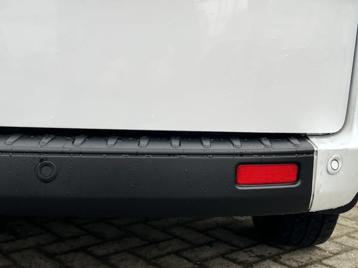 280 2.0 TDCI L1H1 Trend | Cruise Control | Parkeersensoren Voor en Achter | DAB | Airco | SideBars |