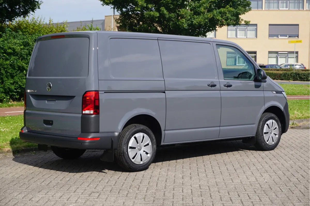 T6.1 2.0TDI 150PK BPM VRIJ!! App Connect, Cruise, Airco, Betimmering! NR. 731