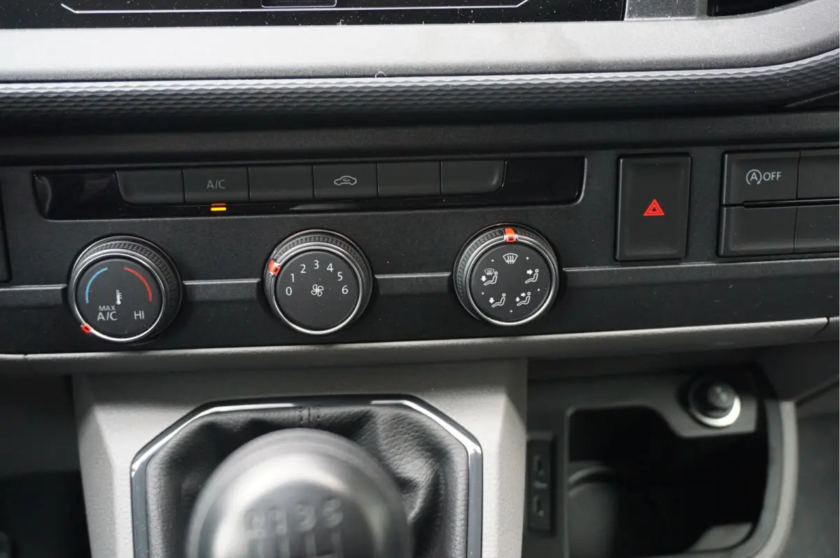 T6.1 2.0TDI 150PK BPM VRIJ!! App Connect, Cruise, Airco, Betimmering! NR. 731