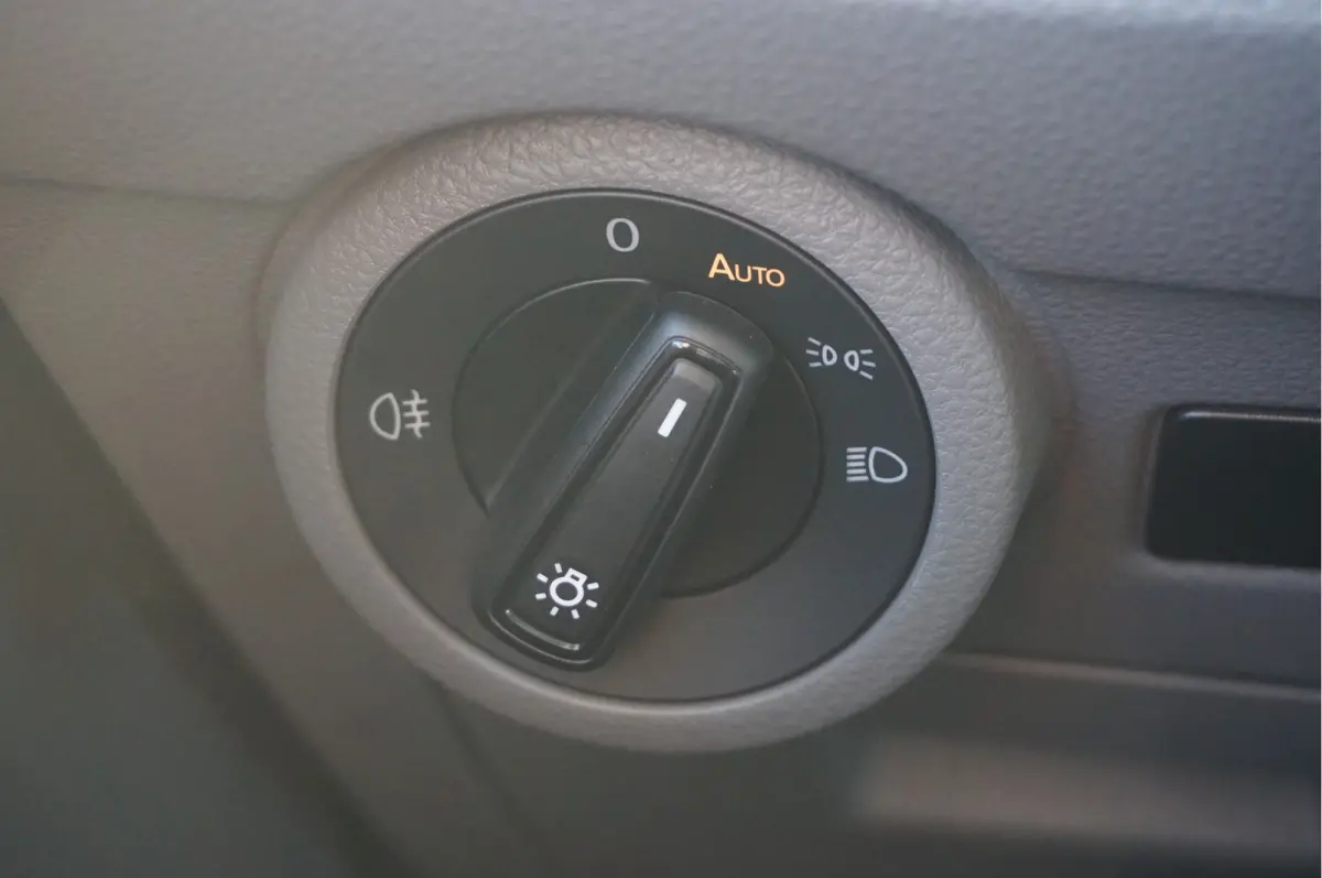 T6.1 2.0TDI 150PK BPM VRIJ!! App Connect, Cruise, Airco, LED!! NR. 128