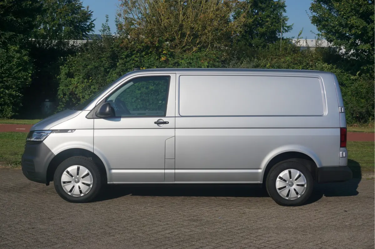 T6.1 2.0TDI 150PK BPM VRIJ!! App Connect, Cruise, Airco, LED!! NR. 128