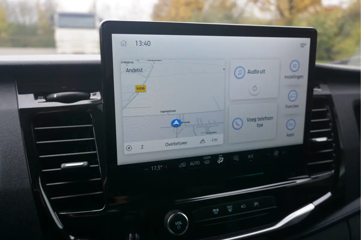 350L 130PK L3H2 LDT BPM VRIJ!! 10" Navi, 360° Cam, Adap. Cruise, LM Velgen!! NR. 776