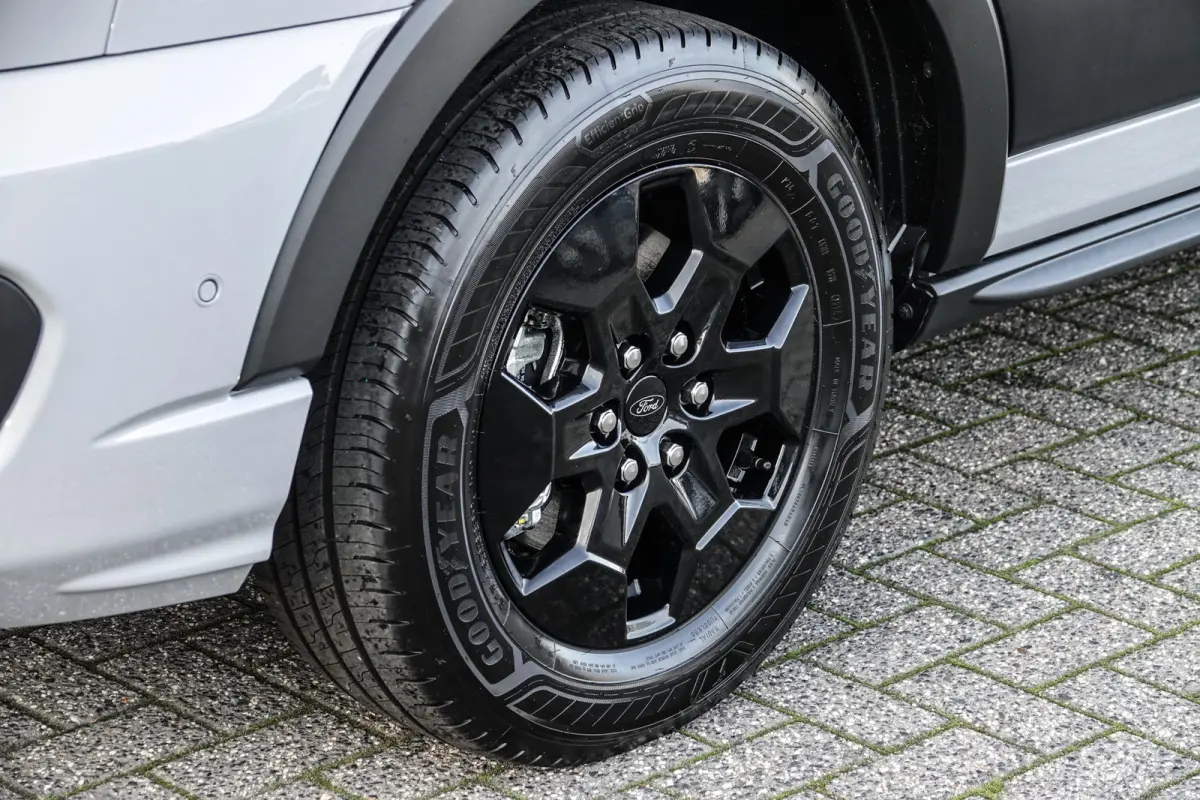 L2H2 2.0Tdci 130Pk | 310 | Raptor Edition | Virtual Cockpit | 360° camera | 2xSchuifdeur | 16'' | Grey Matter