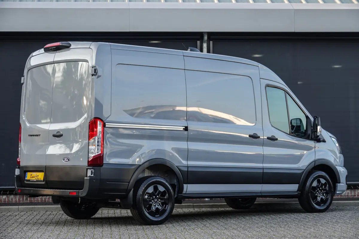 L2H2 2.0Tdci 130Pk | 310 | Raptor Edition | Virtual Cockpit | 360° camera | 2xSchuifdeur | 16'' | Grey Matter