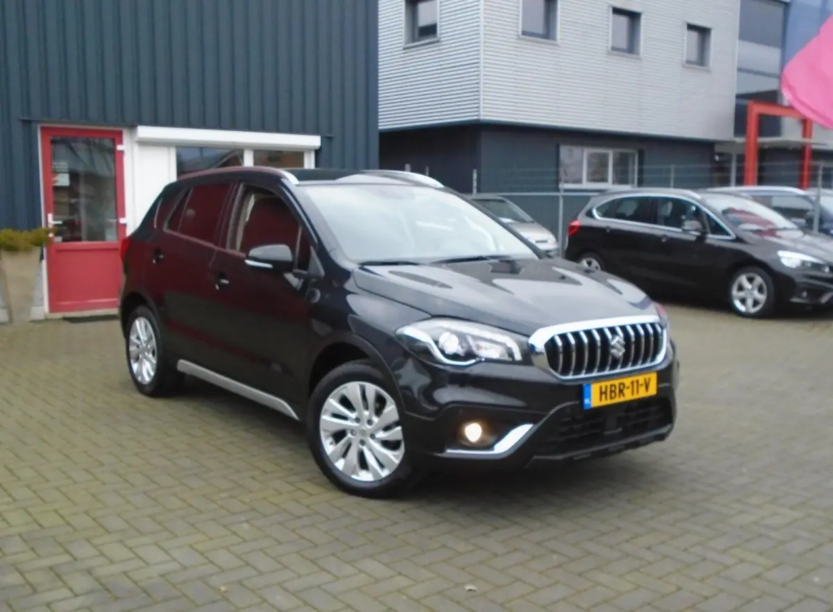1.4 Boosterjet Select Smart Hybrid,Automaat,Navi,Camera