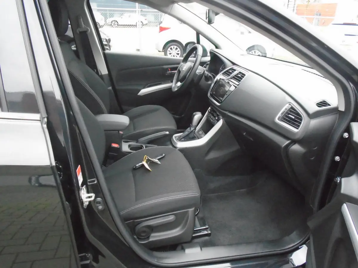 1.4 Boosterjet Select Smart Hybrid,Automaat,Navi,Camera