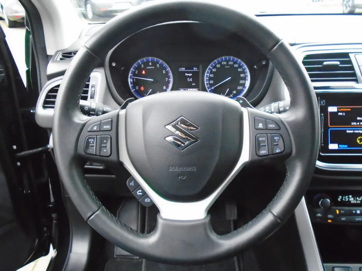 1.4 Boosterjet Select Smart Hybrid,Automaat,Navi,Camera