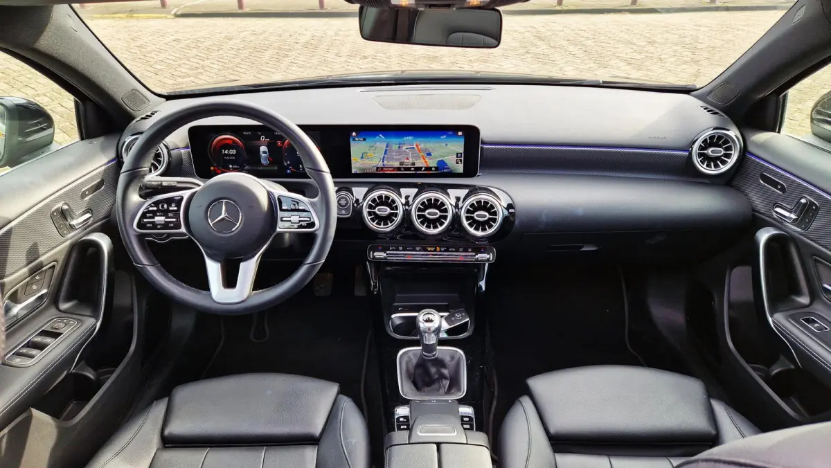 200 Premium Plus AMG-Line