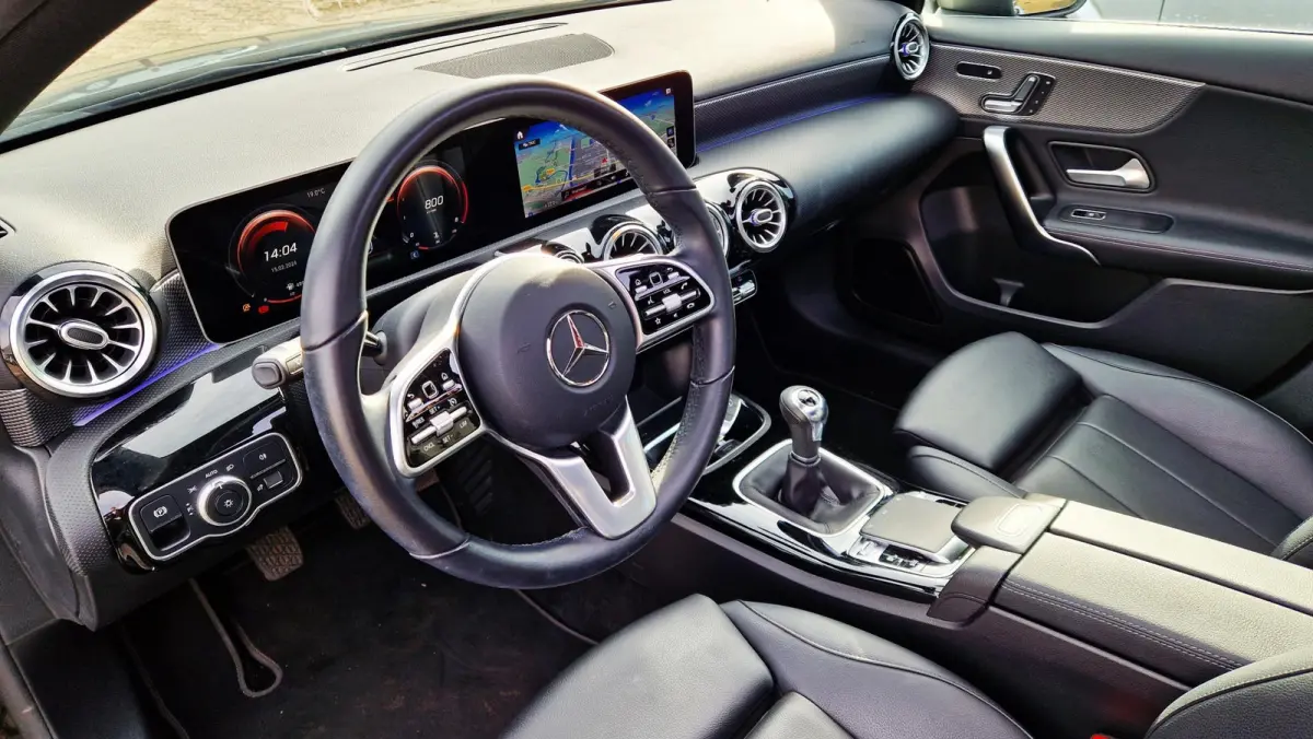 200 Premium Plus AMG-Line