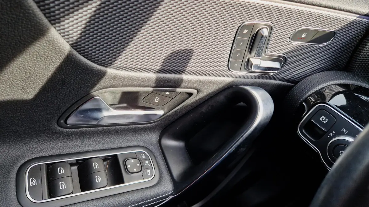 200 Premium Plus AMG-Line