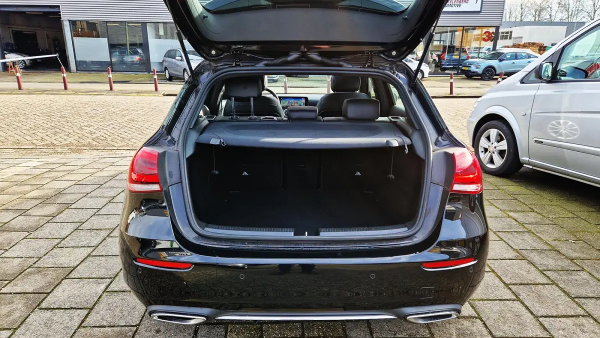 200 Premium Plus AMG-Line