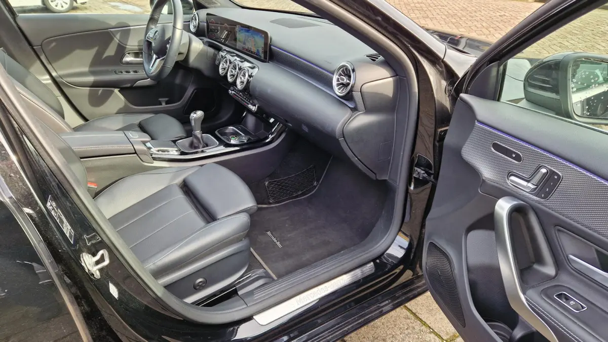 200 Premium Plus AMG-Line