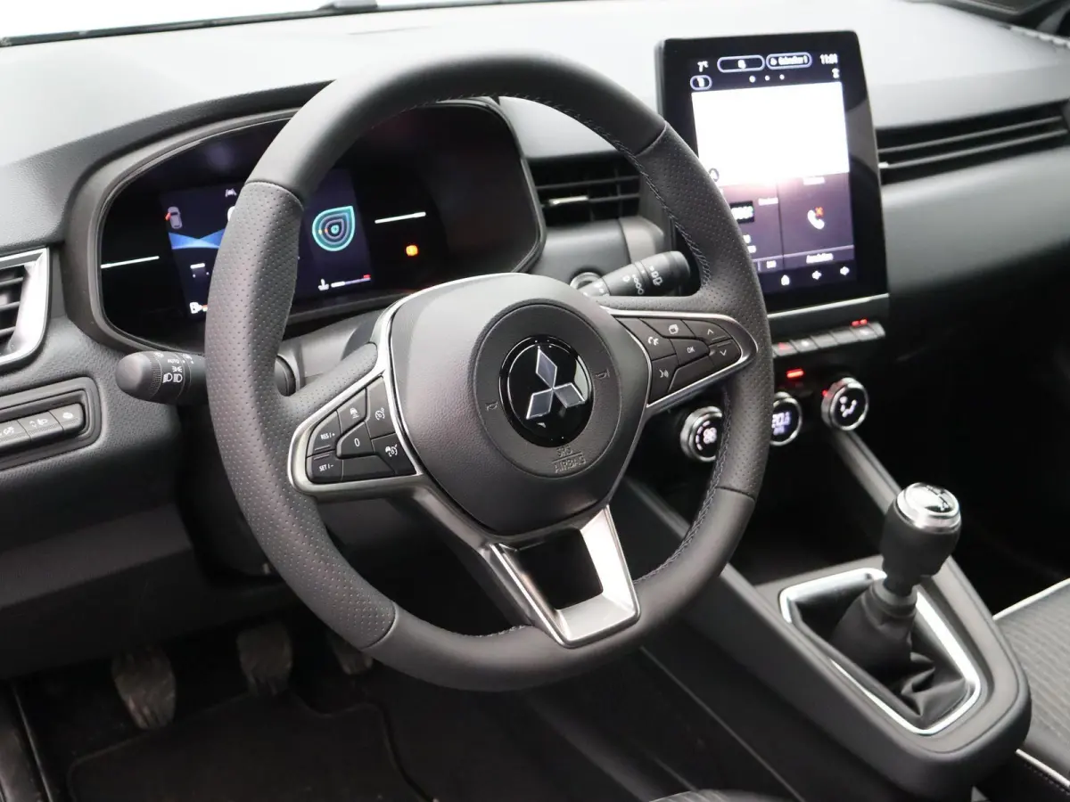1.0T MT Intense+ | 8 jaar garantie | Stoel- en stuurwielverwarming | Adaptieve cruise control |