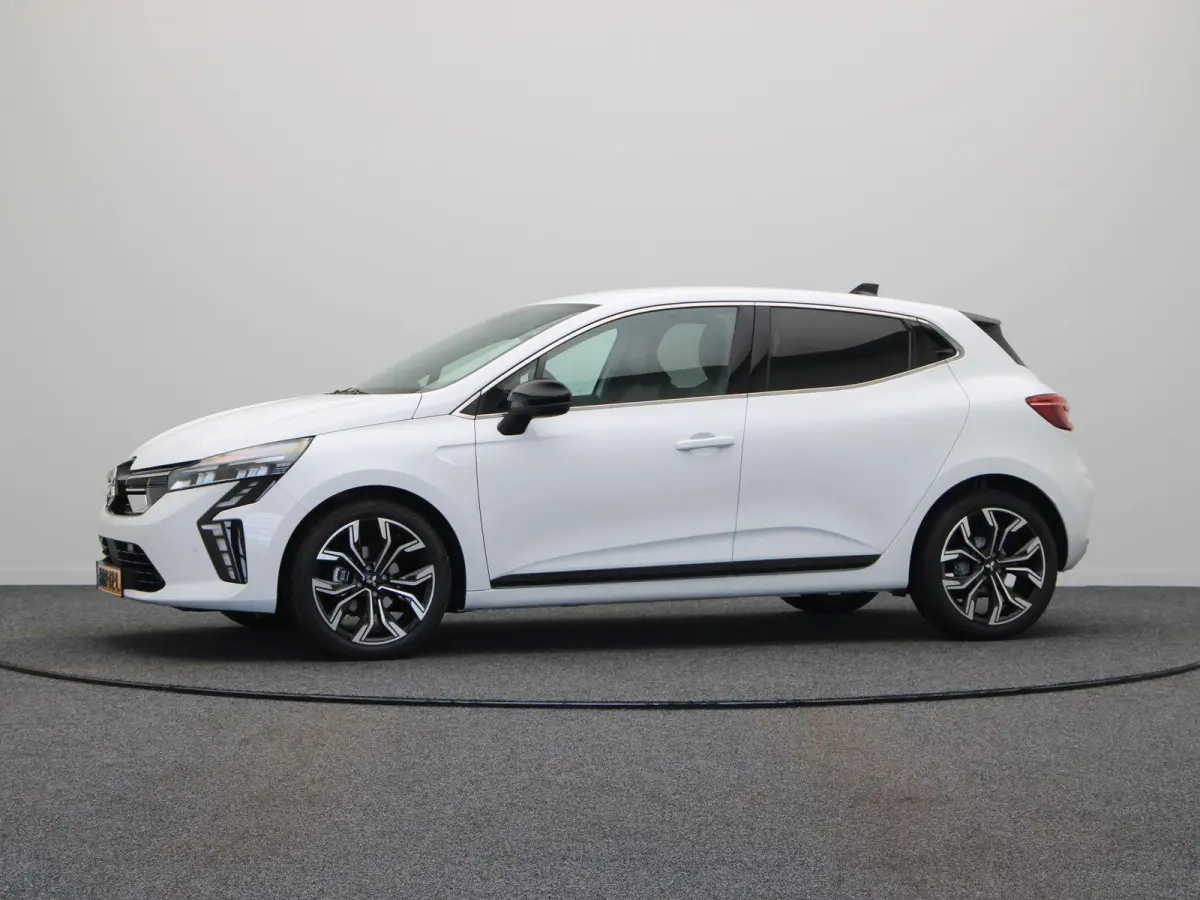 1.0T MT Intense+ | 8 jaar garantie | Stoel- en stuurwielverwarming | Adaptieve cruise control |