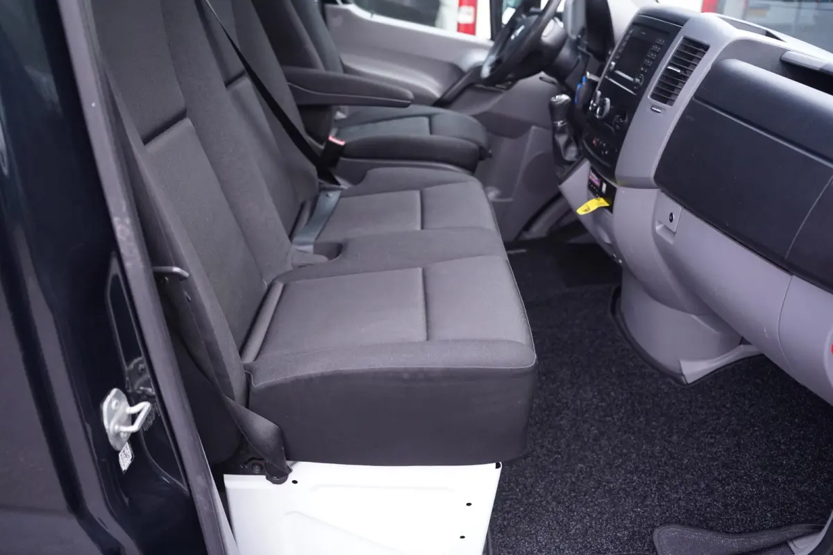 519 CDI V6 190 pk Aut. Autotransporter Airco Trekhaak 3.500 kg, Xenon, Cruise Control, 3-Zits
