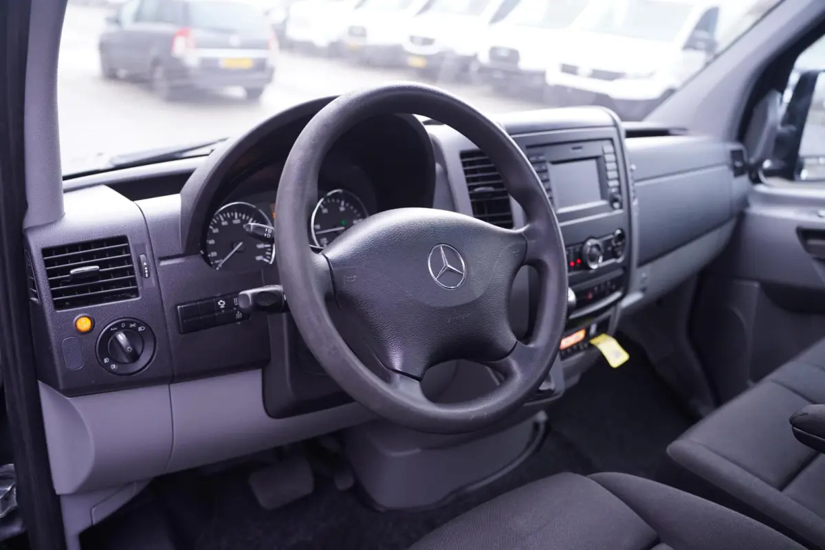 519 CDI V6 190 pk Aut. Autotransporter Airco Trekhaak 3.500 kg, Xenon, Cruise Control, 3-Zits
