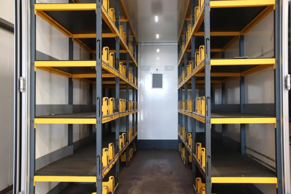 2.3 dCi AUTOMAAT LOWLINER Renault Master  VERKOOPWAGEN Lange Versie