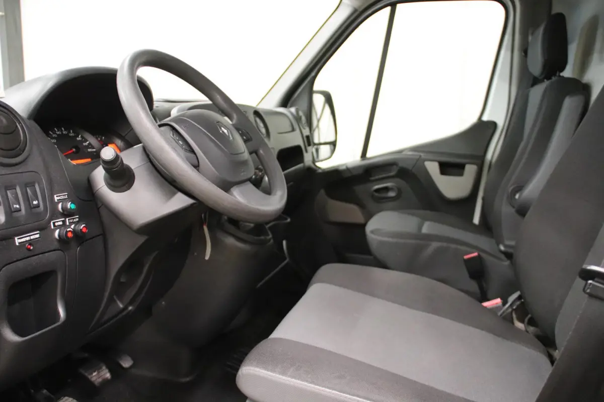 2.3 dCi AUTO HOOGWERKER HUBARBEITSBÜHNE NACELLE